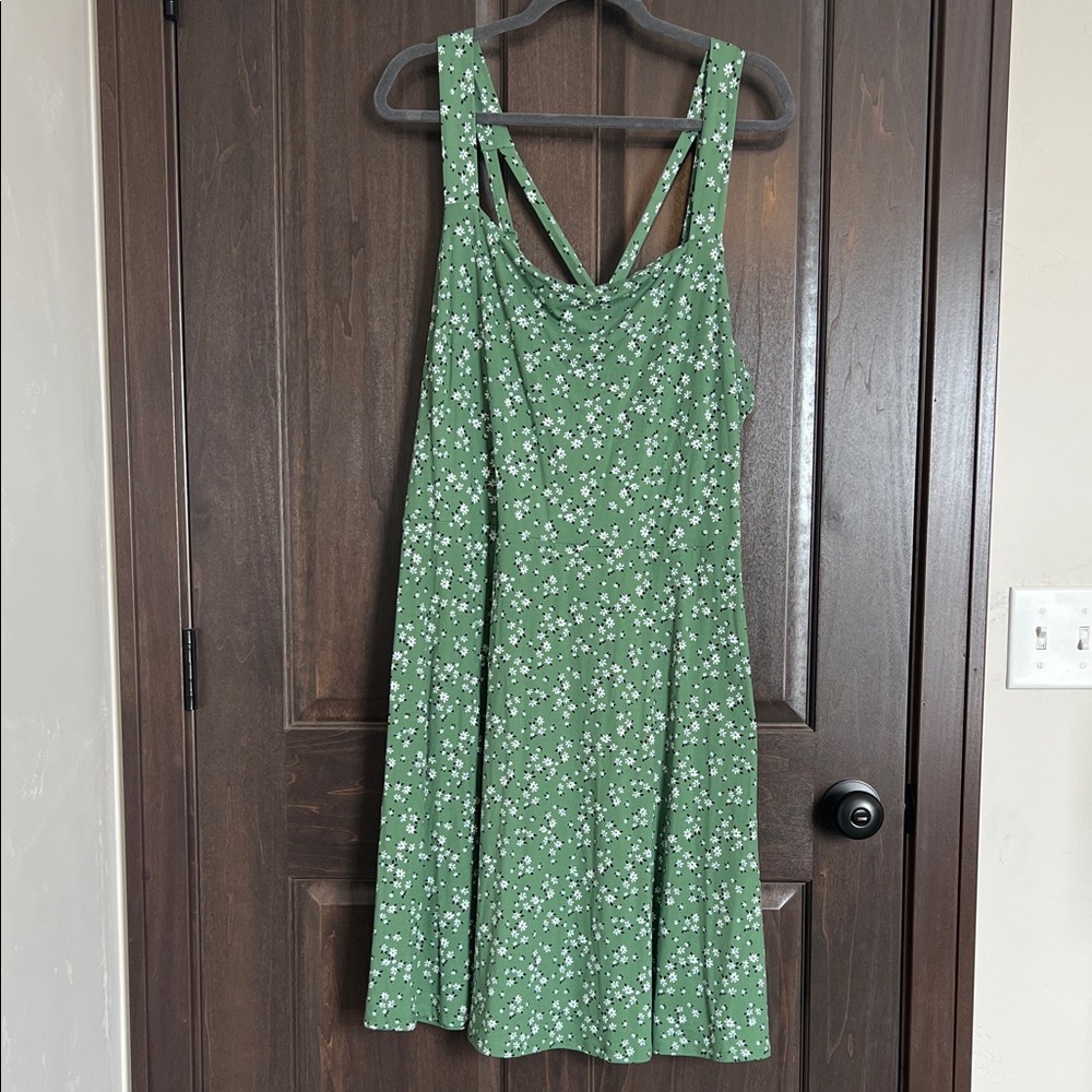 Nine Britton Green Floral Women's Dress Size 2x